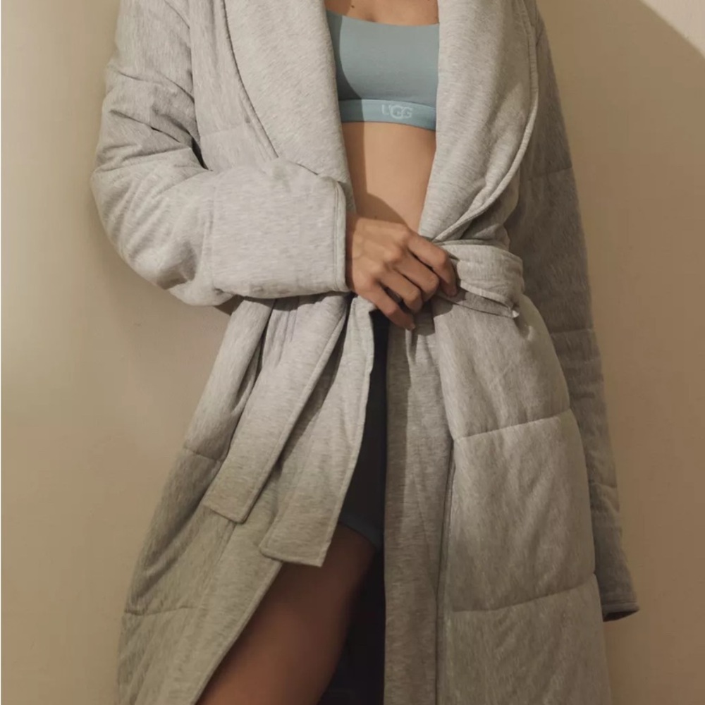 UGG Women's Light Gray Robe